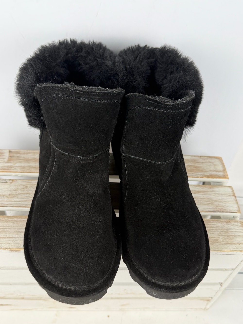 Bearpaw black Koko boot plush shearling collar wool and suede size 7 - Picture 5 of 14